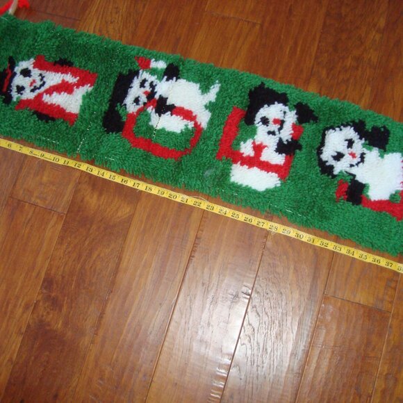 Handmade Christmas Latch Hook Wall Decor Snowmen Noel - Picture 2 of 5